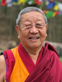 Ew. Lama Tenzin Jottotshang
