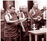 Religiöse Zeremonie der Mönchsgemeinschaft